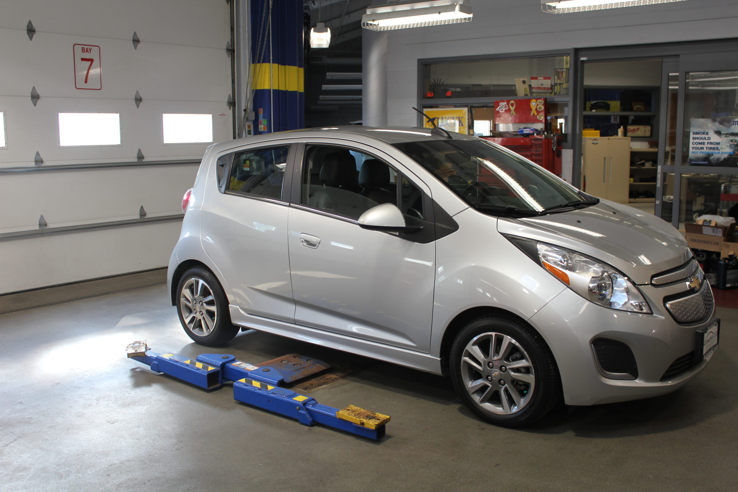 Auto Tech Brings Electric Vehicle Training Into Curriculum Brookdale